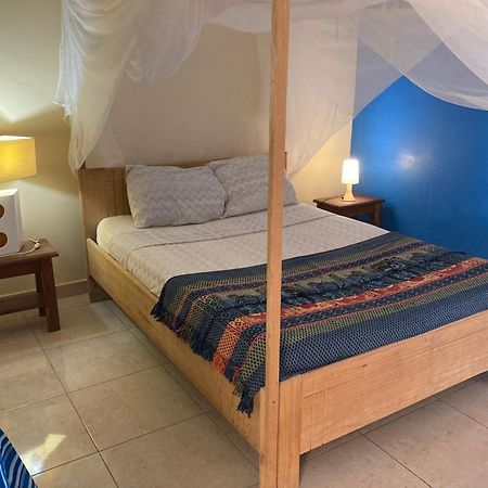 Chez Medzo Et Patou Hotel Popenguine Luaran gambar